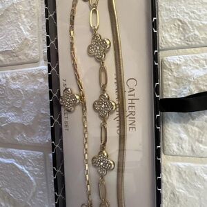 Catherine Malandrino Gold bracelet Set